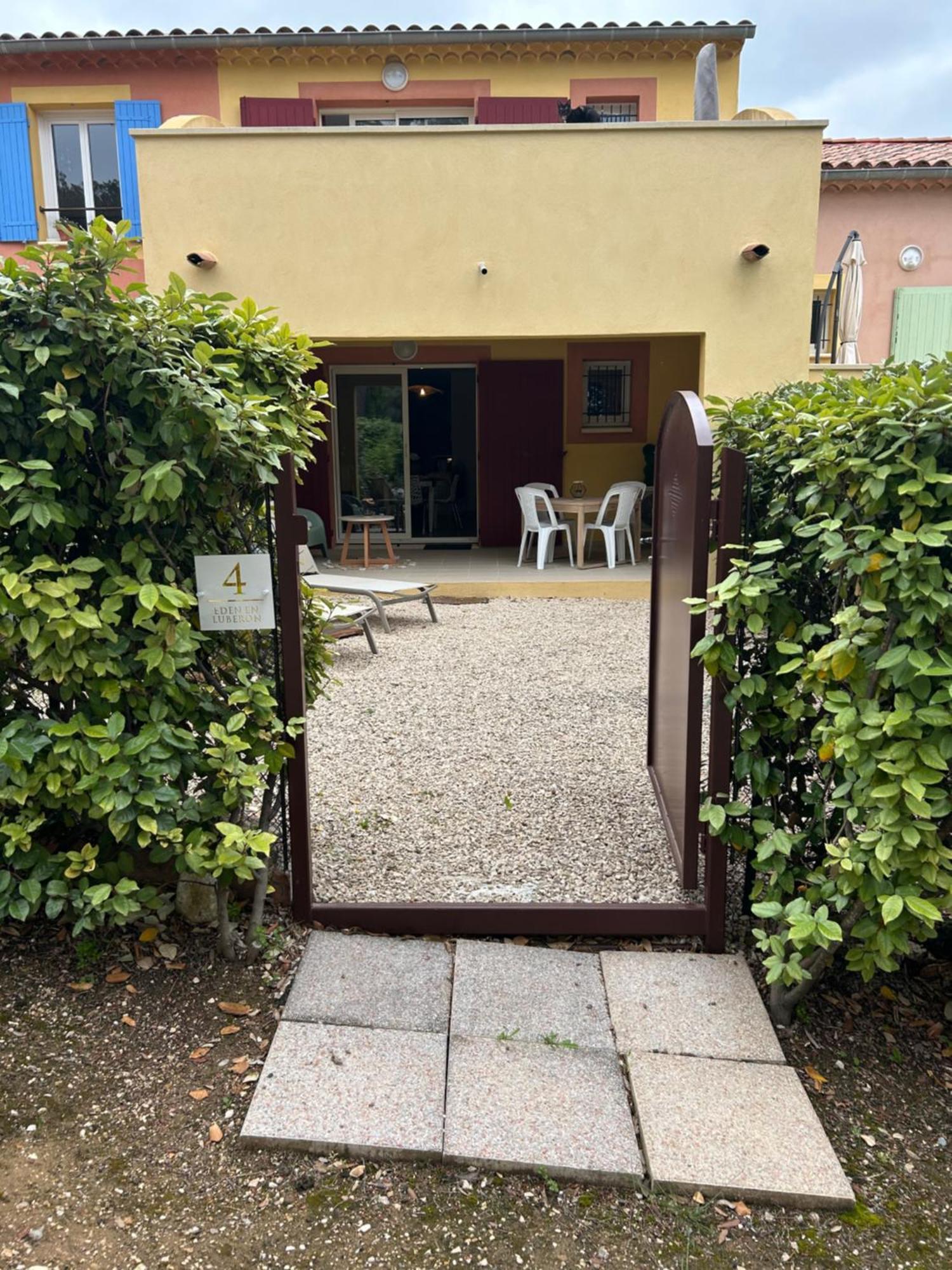 Eden En Luberon Apartman Roussillon en Isere Kültér fotó